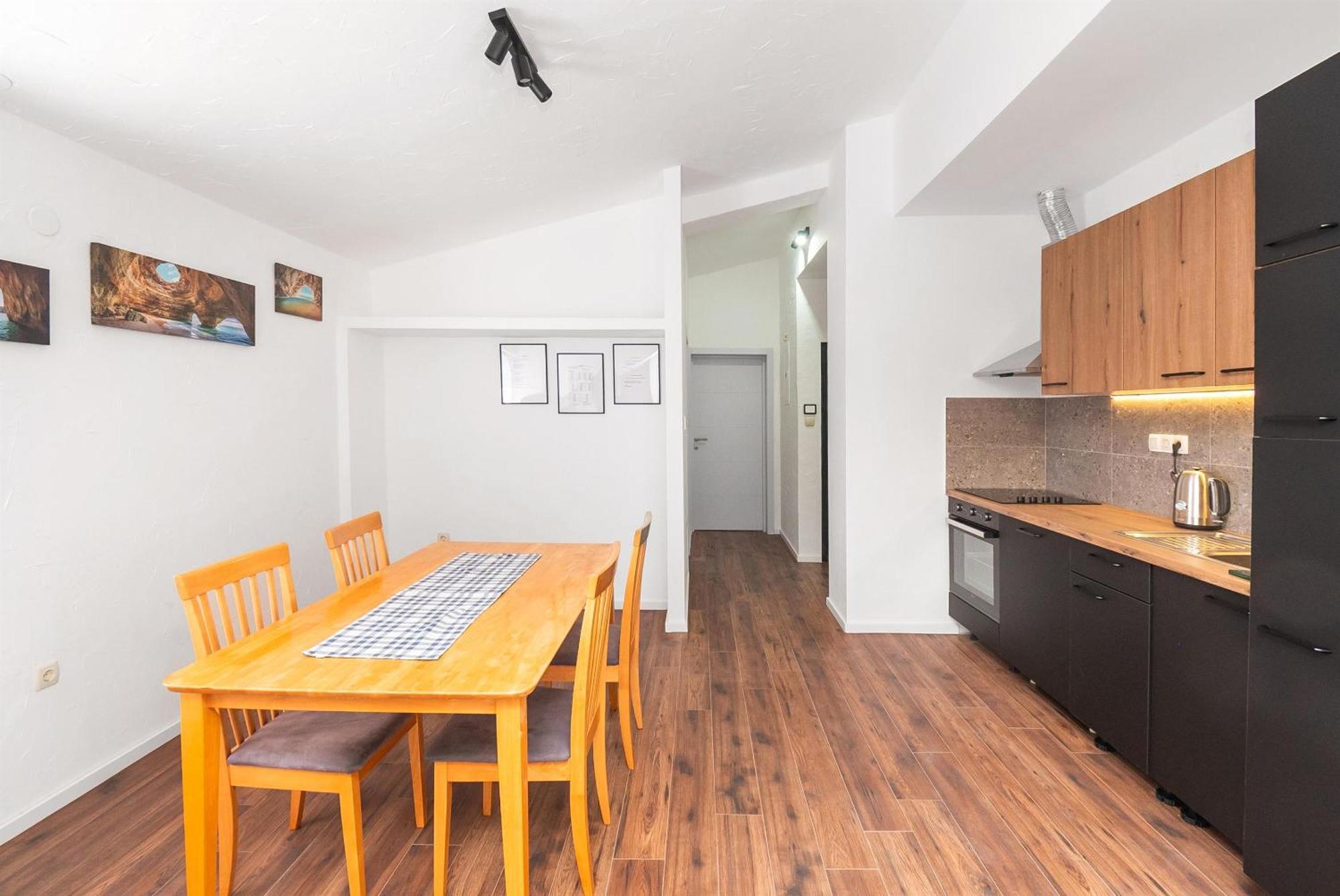 Apartments And Rooms Mladen Водице Номер фото