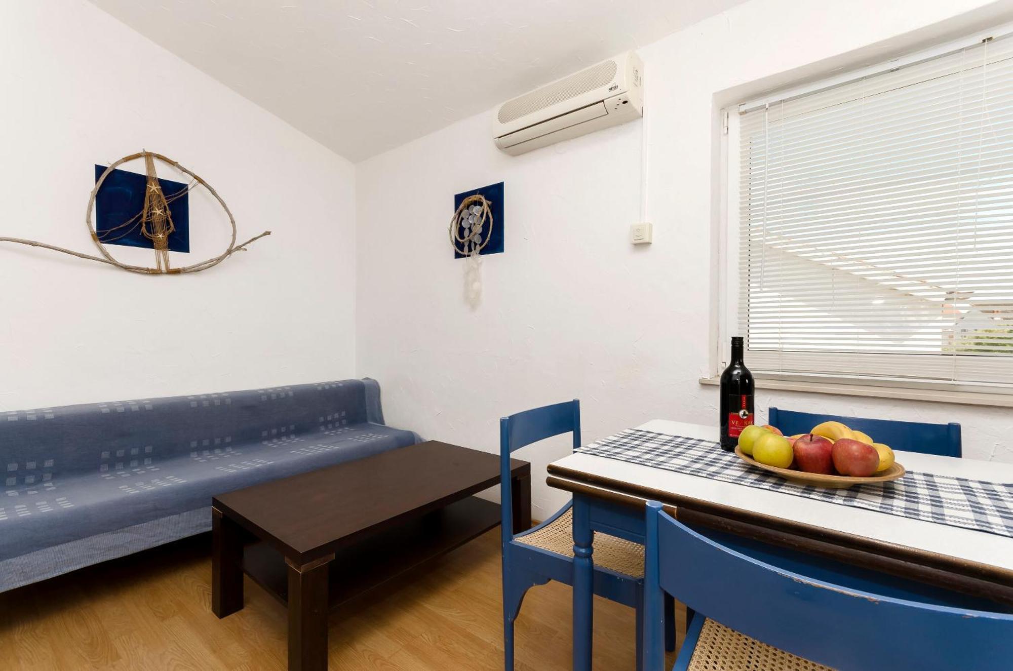 Apartments And Rooms Mladen Водице Экстерьер фото